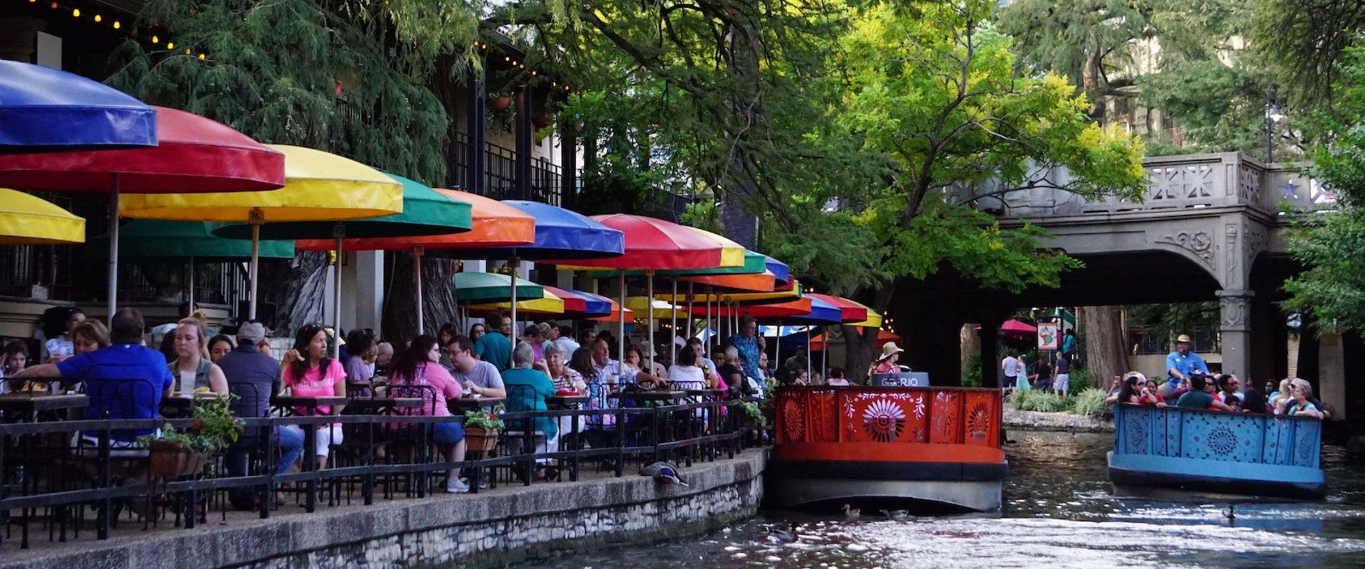 The Ultimate Guide to San Antonio's Vibrant Lounge Scene